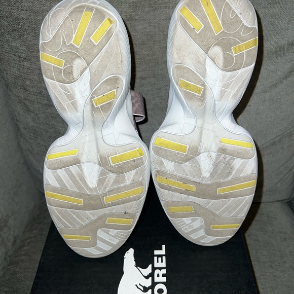 Sorel Explorer Blitz Mutistrap Strappy Sandal - Picture 3 of 5